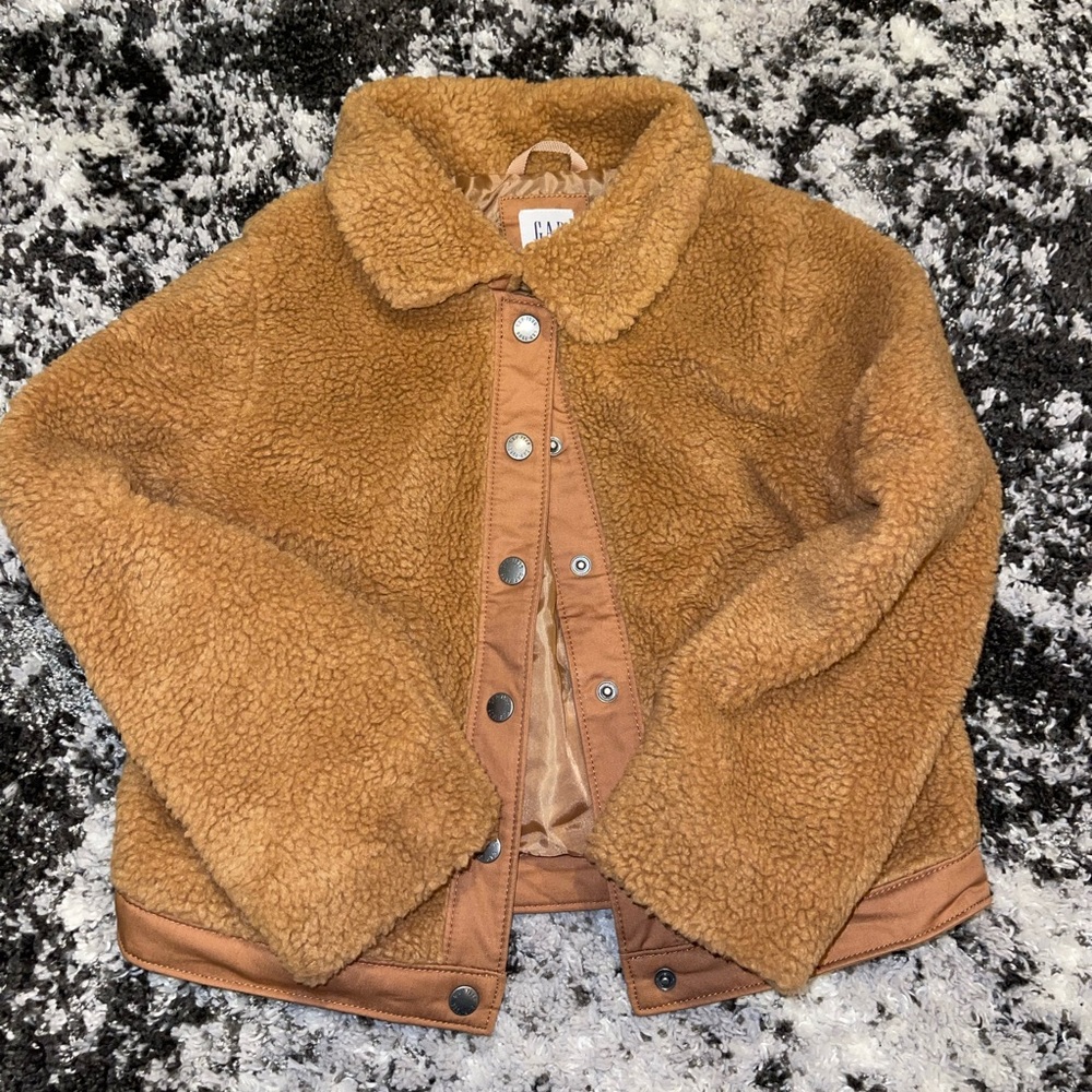 Gap kids Sherpa coat Size Small
